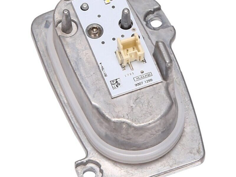 Module led de jour gauche 8V0998473B pour Audi A3 8V